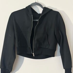 medium long sleeve black hoodie